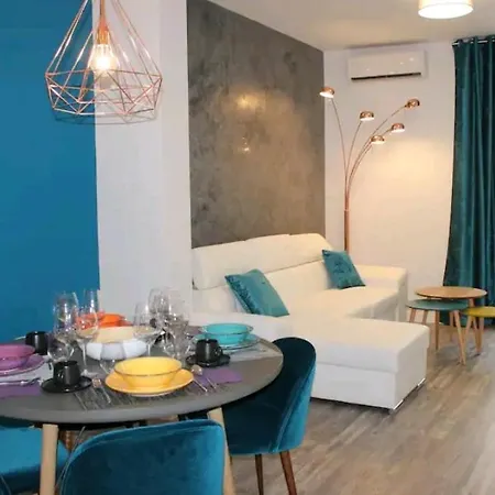 Minty Stay Mendoza Rios Seville Exterior photo